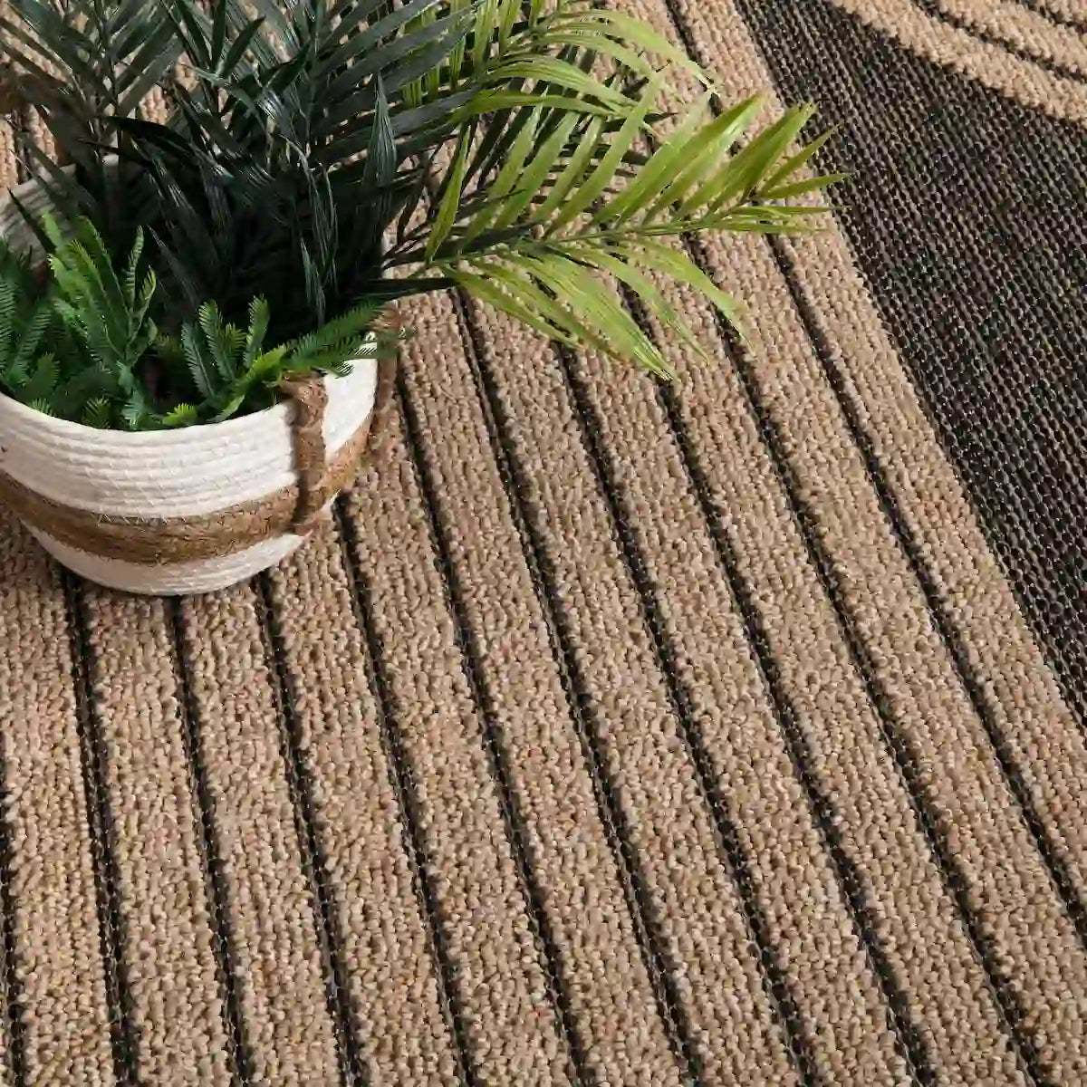 Détails Tapis Scandinave Bizo