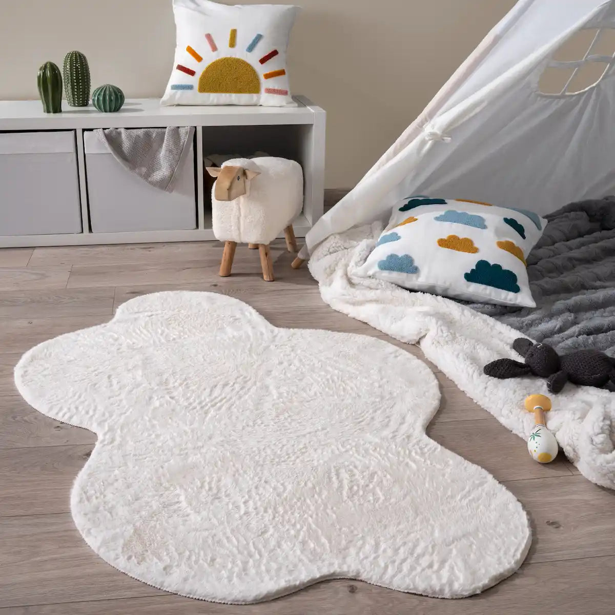 Tapis Forme Irrégulière Dulco - Crème