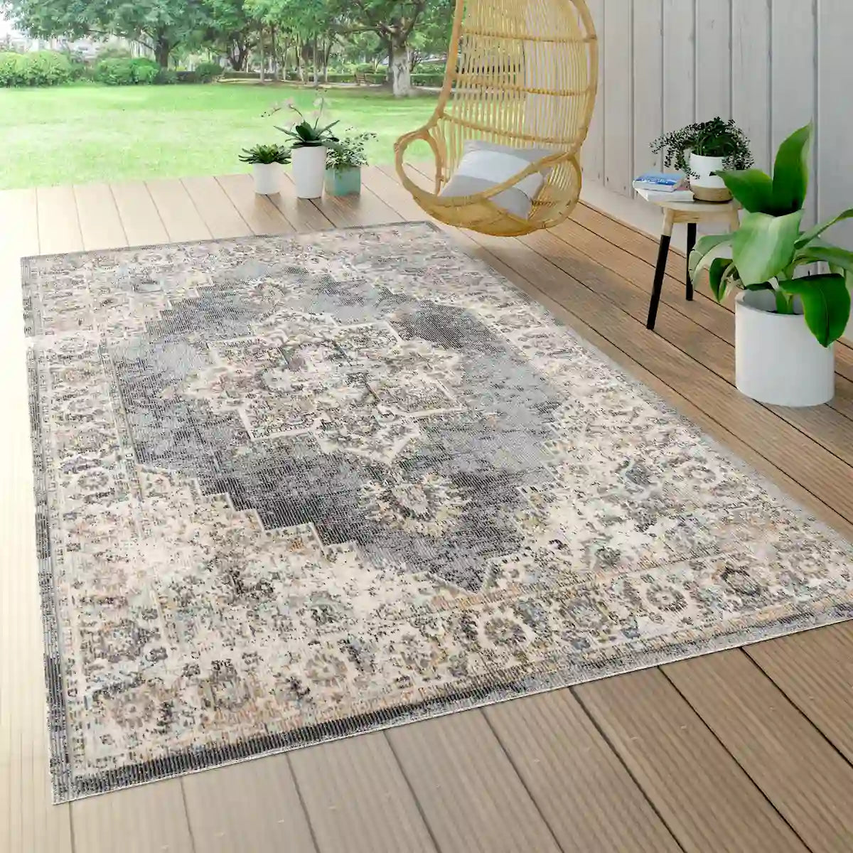 Tapis Oriental Safi dans un salon véranda