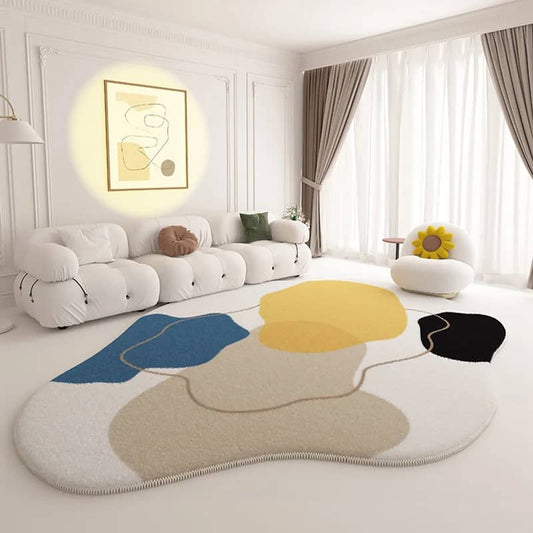 Tapis forme irrégulière Creativo, design original, couleurs vives, douceur, idéal pour un salon moderne ou une chambre contemporaine.