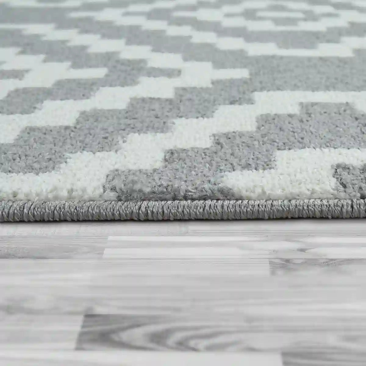 Bordure Tapis Scandinave Losato