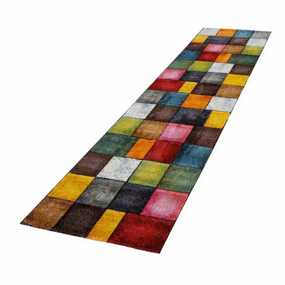Tapis de Couloir Coloré Cubo sur fond blanc