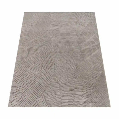 Tapis Design Tavo Gris sur fond blanc