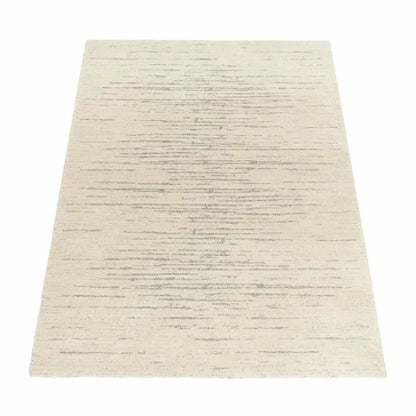 Tapis Uni Brisora sur fond blanc