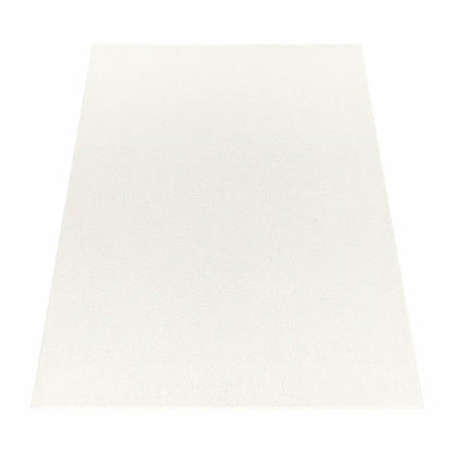 Tapis Uni Simply sur fond blanc